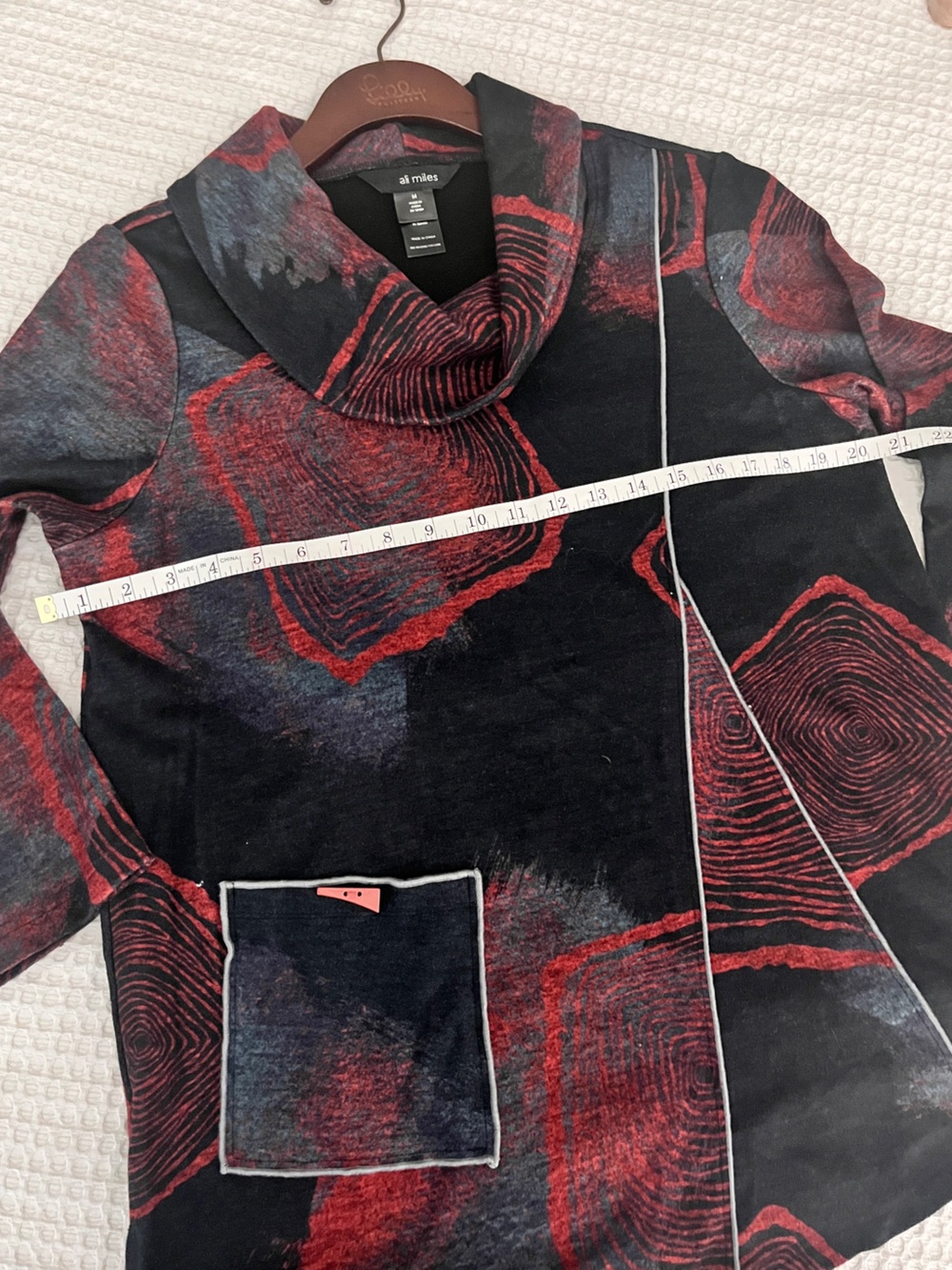 NWOT Ali Miles Women’s Black & Red Cowl Neck Tunic Top - Picture 5 of 8